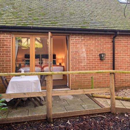 Terlingham Lane Cottage Hawkinge Exterior photo